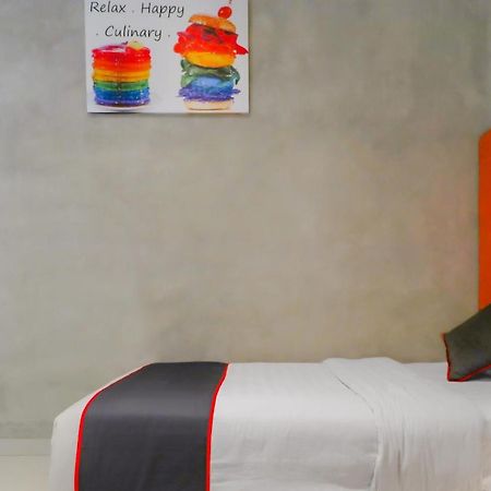 Super Oyo Collection O 31 The Batik Bed And Coffee Bandung Hotel Exterior photo